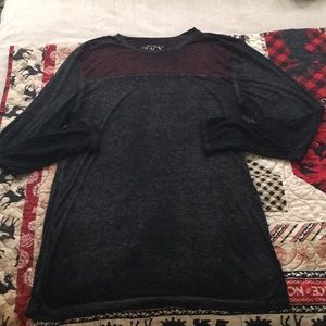 Men’s Long Sleeved Light Buckle Shirt